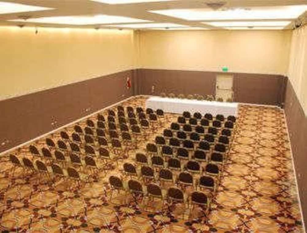 Howard Johnson Villa Maria Hotel Y Casino Afaceri foto